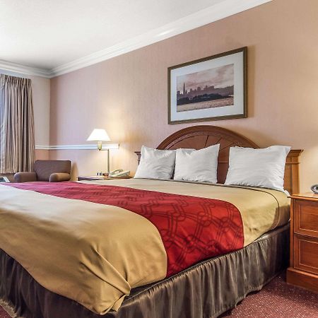 Econo Lodge Castro Valley I-580 מראה חיצוני תמונה