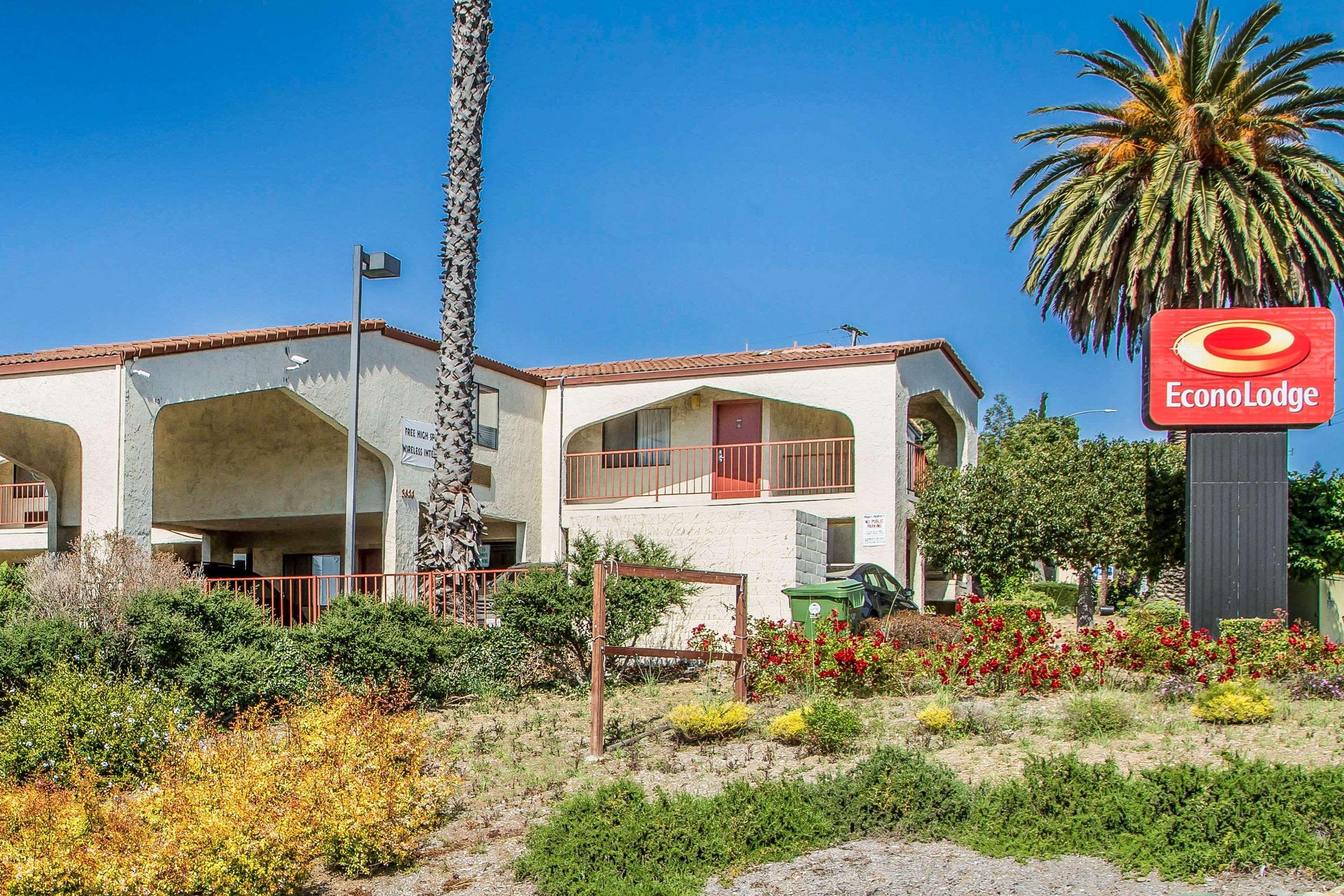 Econo Lodge Castro Valley I-580 מראה חיצוני תמונה