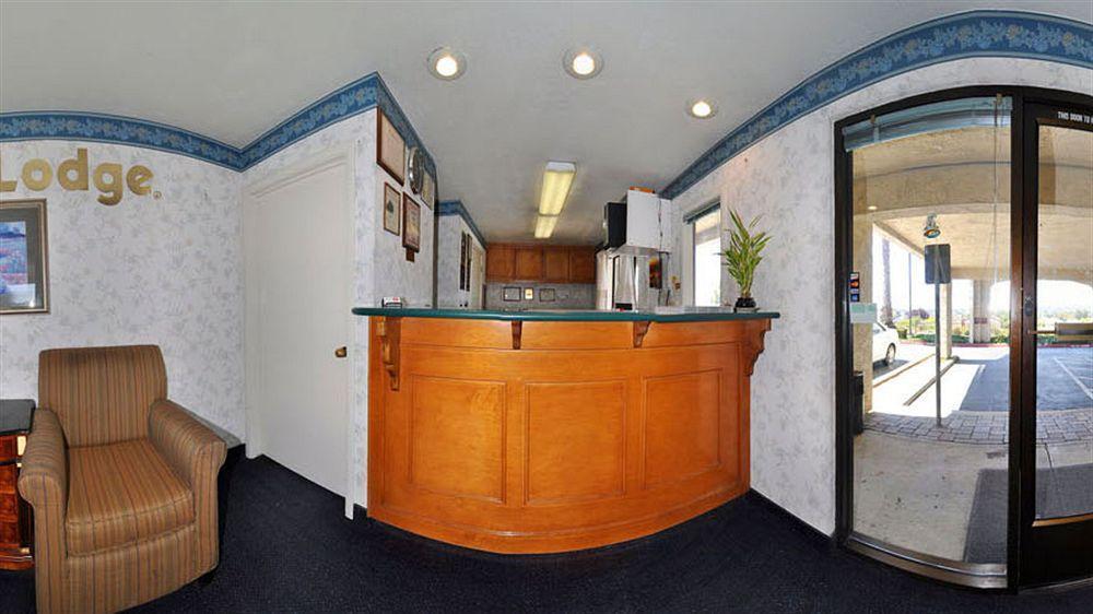 Econo Lodge Castro Valley I-580 מראה חיצוני תמונה